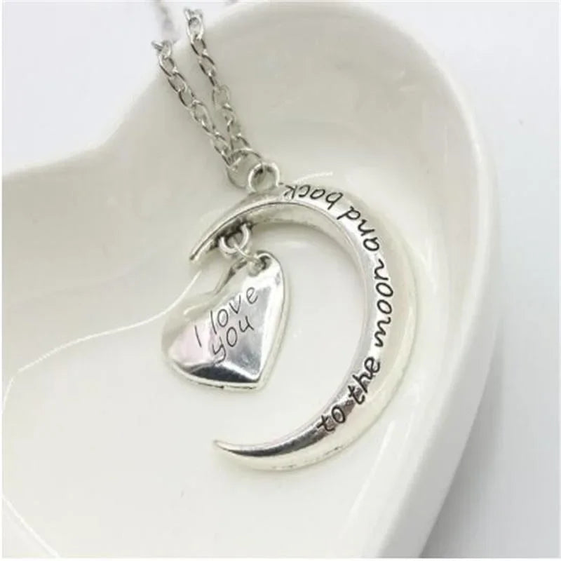 "I love you to Moon&Back" Heart Necklace Valentine's Day Present Mother's Day Gift Romantic Accessories Jewelry